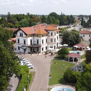 Szálloda Stucky